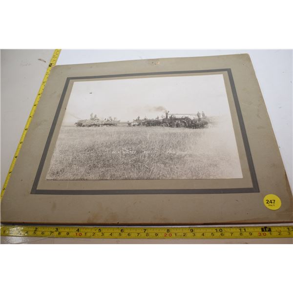 1913 Threshing Crew Photo – Leir Farm