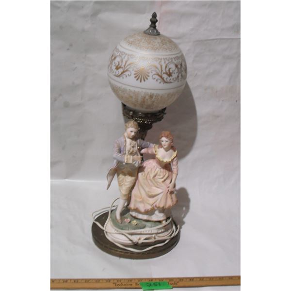 Vintage Distinctive Creation by Century Sales, INC, Montreal Couple Lamp 22" (Working) Good Conditio