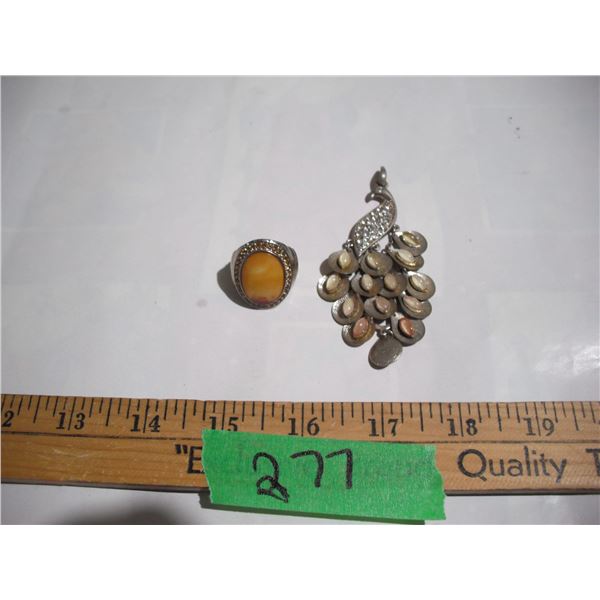 Vintage Peacock Pendant Vintage Elastic Back Ring