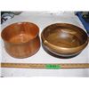 Image 1 : (2) Large Wooden Bowls