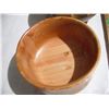 Image 3 : (2) Large Wooden Bowls