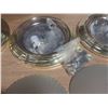 Image 3 : 3 Light Fixtures with Globes.