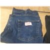 Image 6 : Lot of Assorted Jeans of Different Sizes.