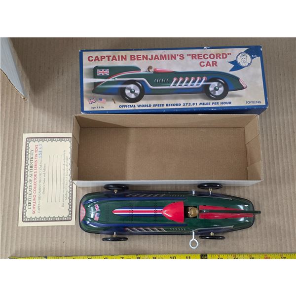 Captain Benjamins record car- wind up toy-11"L