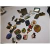 Image 3 : LOT OF LAPEL PINS