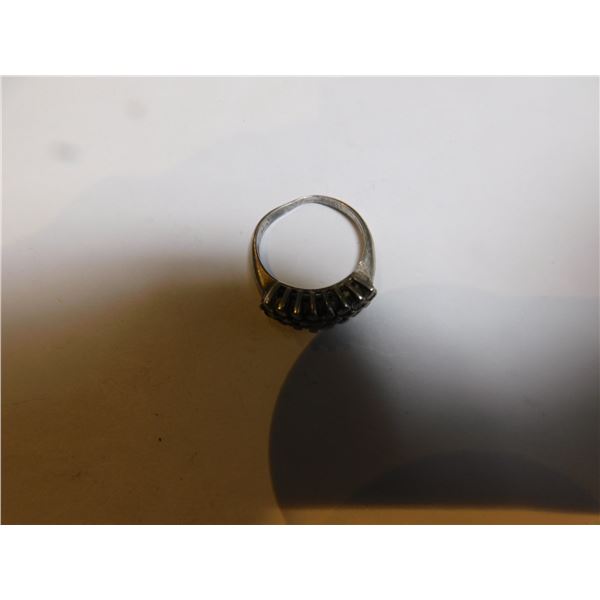 STERLING AND RHINESTONE RING