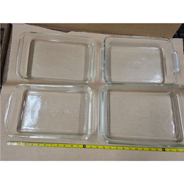 4 baking dishes- 3 are pyrex and 1 is fire king