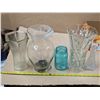 Image 1 : Assorted glass vases