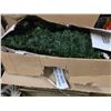Image 1 : Christmas tree