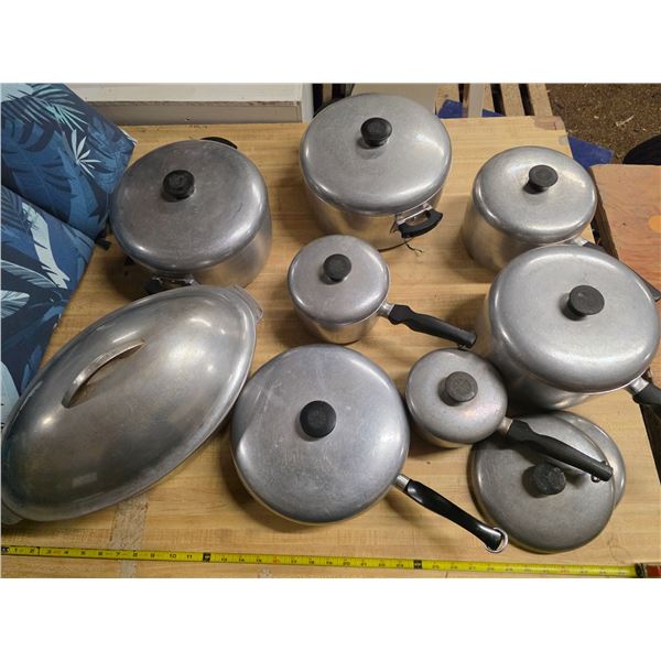 Wear-ever aluminum pots and pans