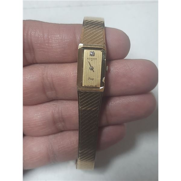 VINTAGE LADIES WITTNAUER QTZ WATCH, NEW BATT, RUNS