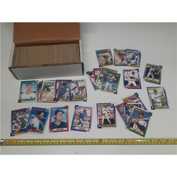 VINTAGE 90  TOPPS BASEBALL CARDS 600+