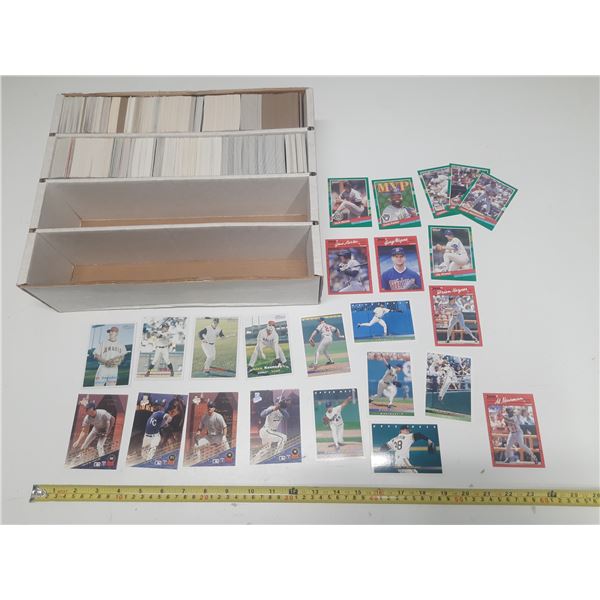1400+ VINTAGE BASEBALL CARDS