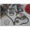 Image 2 : 2 LBS+ WATCH PARTS,REPAIR, CRAFTS
