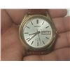 Image 2 : VINTAGE 25 J SEIKO 5606-7030 AUTO DAY/DATE @ 3   RUNS