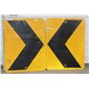 Image 1 : 2 Arrow Metal Highway Signs