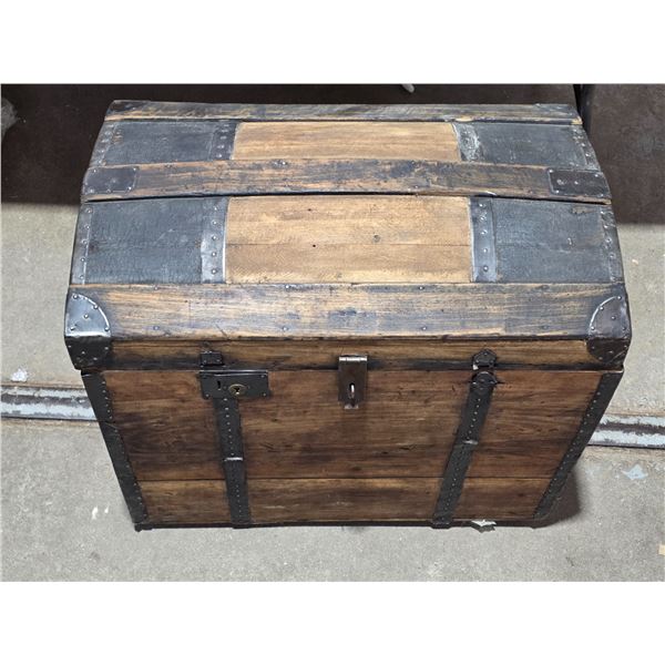 Camel back trunk-28" by 19" by 24"H