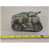 Image 3 : Vintage tin wind up tank with camouflage- 6"L