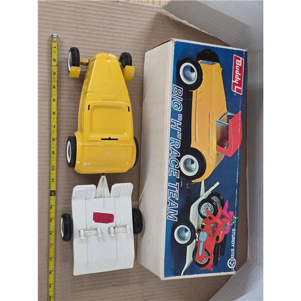 Vintage buddy L- big H race team- not complete