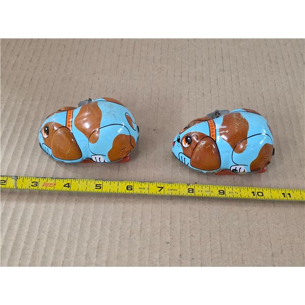 2 Vintage bunny wind up tin toys
