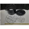 Image 1 : (2) Black Enamel Canning Pot.