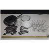 Image 1 : Lot of Kitchen Items.