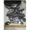 Image 2 : Lot of Kitchen Items.