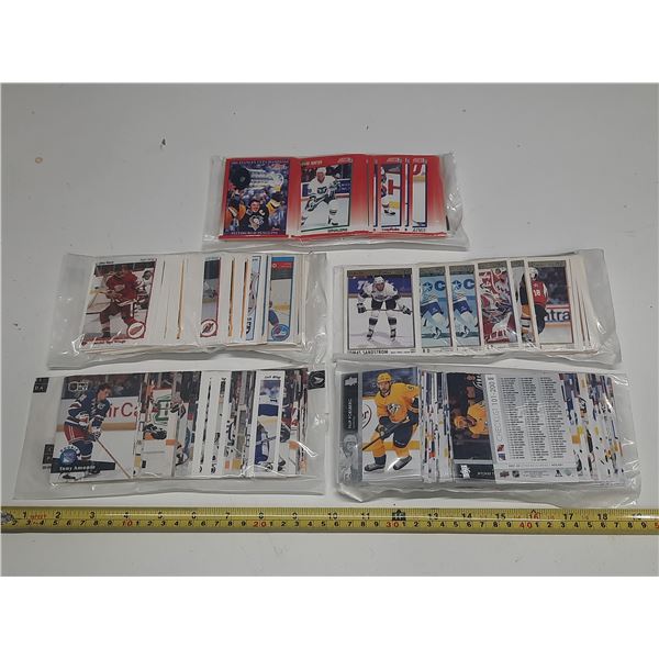 Lot of Assorted Hockey Cards.
