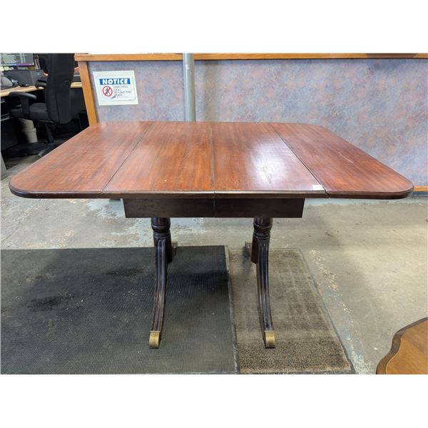 Fold Out Table w/ (2) Leaves 47"-24"x38"x30"