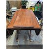 Image 5 : Fold Out Table w/ (2) Leaves 47"-24"x38"x30"