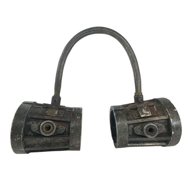 Hunter Prey (2010) - Restraints