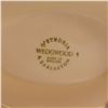 Image 4 : Wedgwood of Etruria and Barlaston Embossed Queensware Leaf Compote