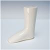 Image 1 : A Wedgwood Creamware 'Sock Boot', circa 1890