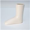 Image 2 : A Wedgwood Ceramic Sock Boot Form