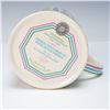 Image 3 : Wedgwood 225th Anniversary Limited Edition Mug by Richard Guyatt