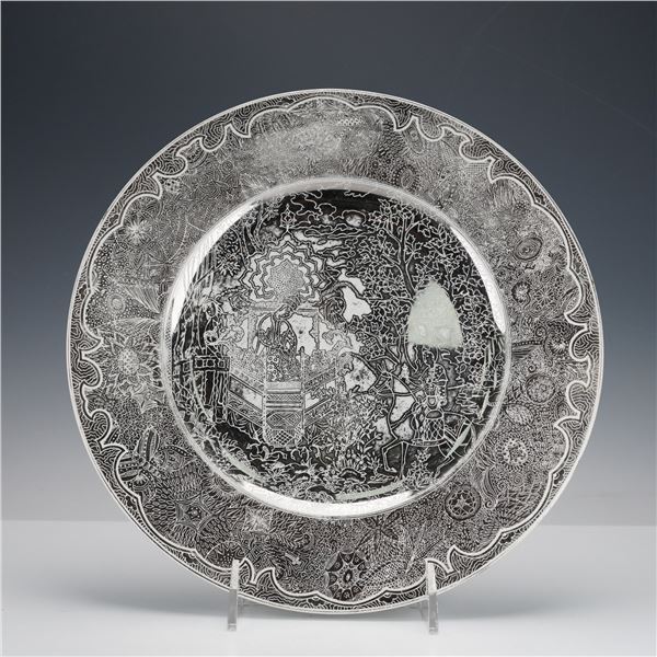 A Wedgwood Black and White Porcelain East Asian Style Decorative Plate