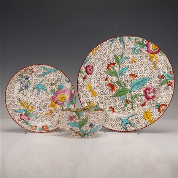 Wedgwood Chinoiserie Birds and Flowers Tea Service Trio Set