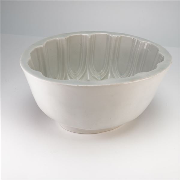 A Wedgwood Co. White Glazed Ceramic Jelly Mold