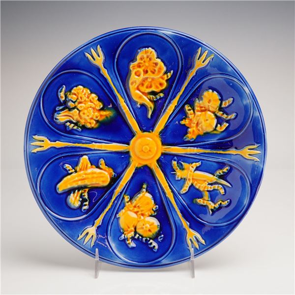 Wedgwood Majolica Pickle and Fork Vegetable Plate