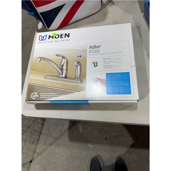 MOEN faucet