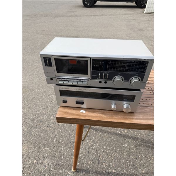 SANYOAM/FM tuner model FM T 200 K and stereo cassette deck RD7