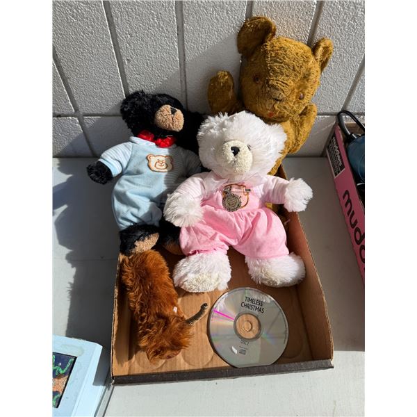 Vintage, teddy bear and others