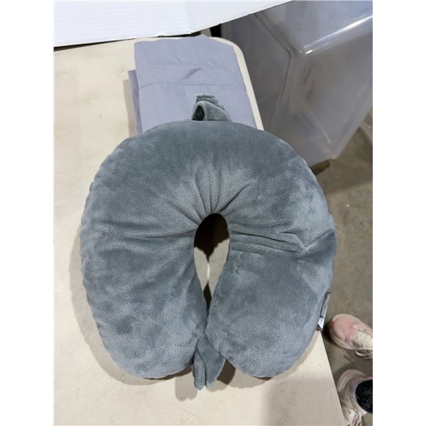 Neck, cushion, and pillowcases