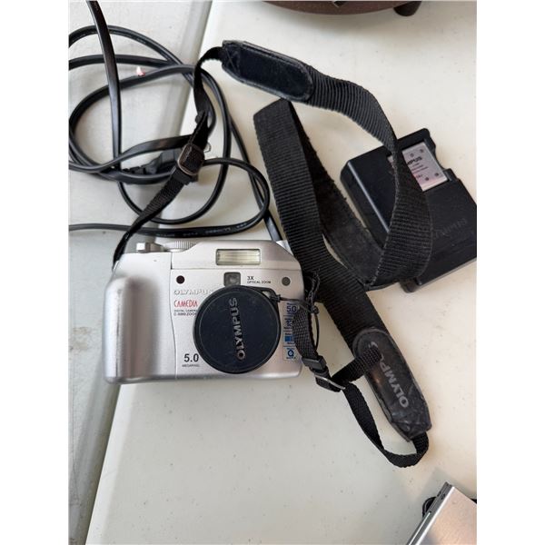 Olympus CAMEDIA digital camera C – 5000