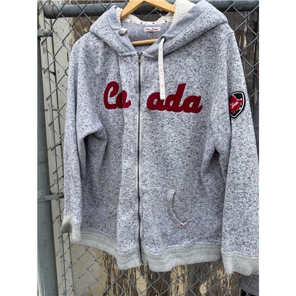 Canada 3X zip up hoodie