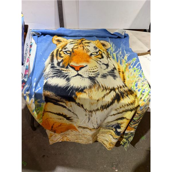 Vintage beach towel tigers