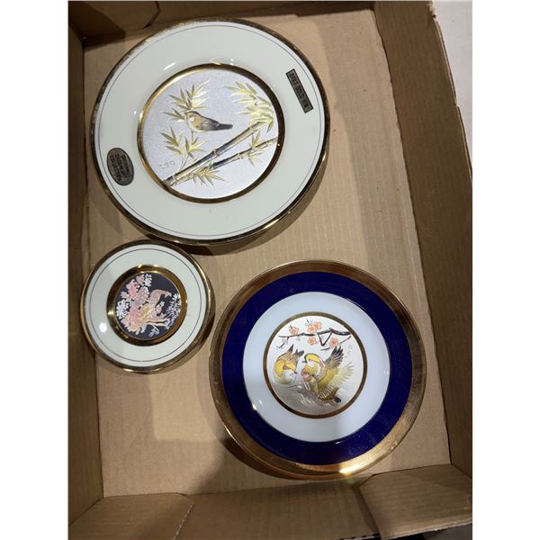 Bird decor plates