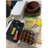 Image 1 : Camp gear kitchenware