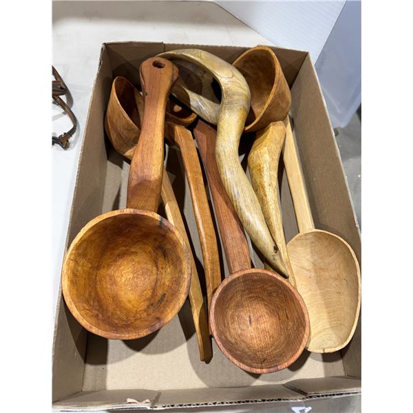 Wooden utensils