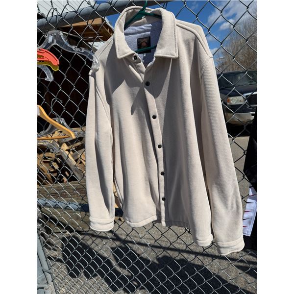 Copper oak size large?